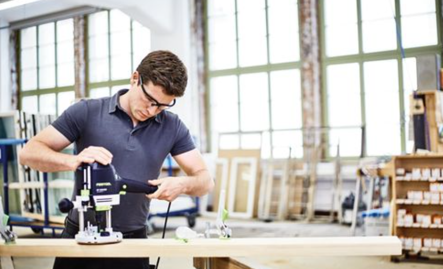 电动工具的系统化协同:费斯托工具的施工破局之道 电动工具的系统化协同:费斯托工具的施工破局之道